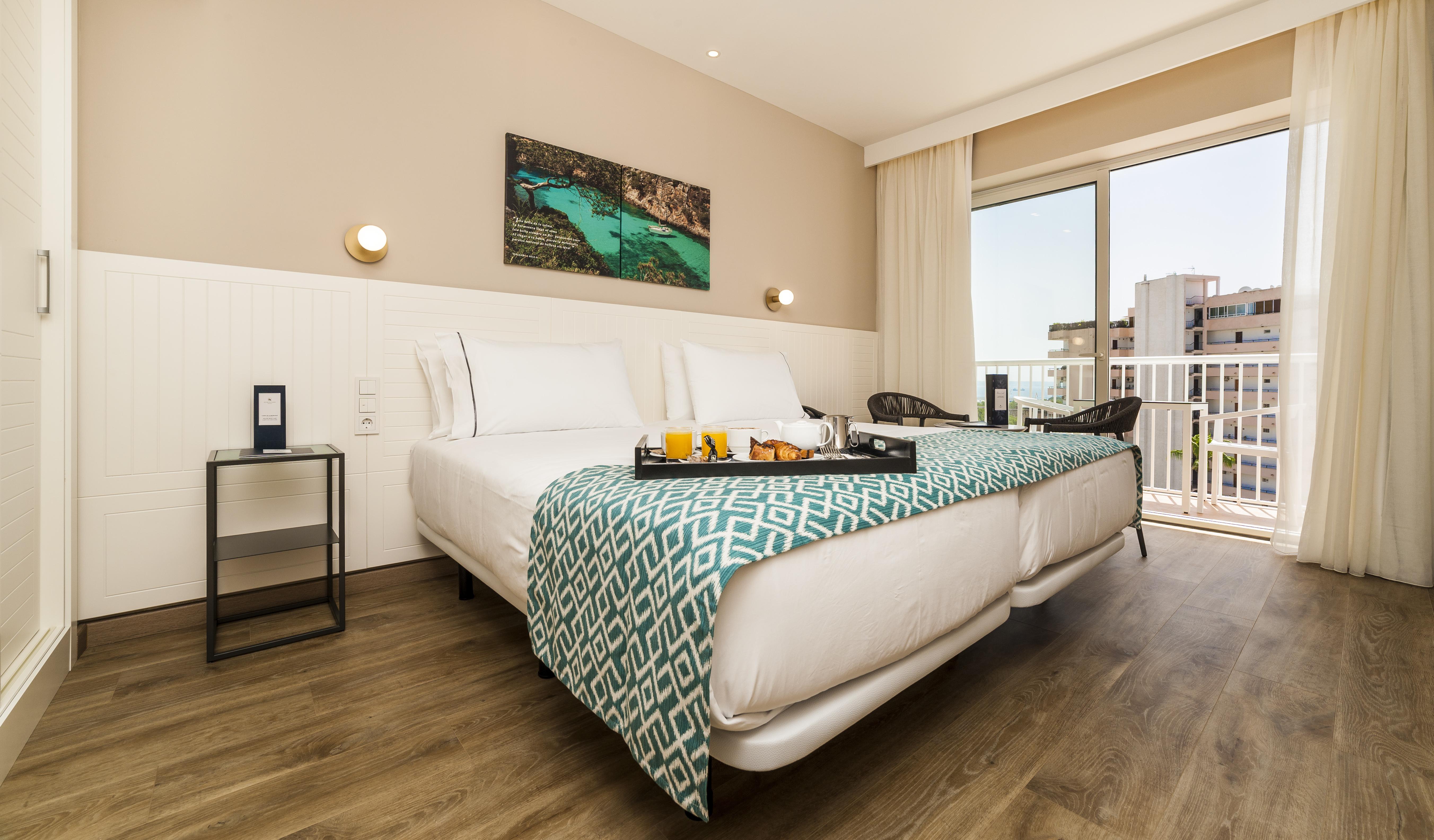Eurostars Marivent Hotel Palma de Mallorca Exterior photo Room at the hotel